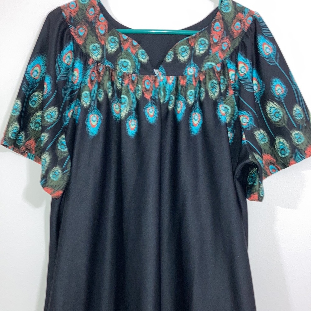 VTG Anthony Richards Peacock Feather Muumuu. Size: See measurements